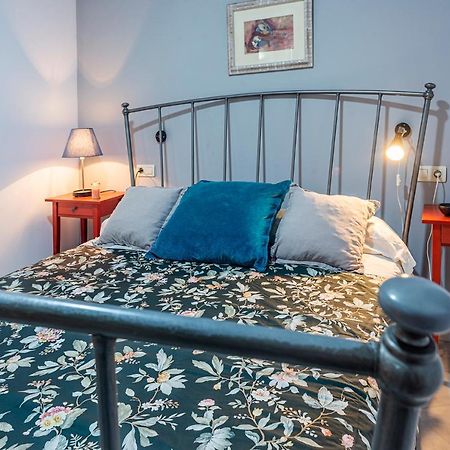 Apartamento La Salle Севілья Екстер'єр фото
